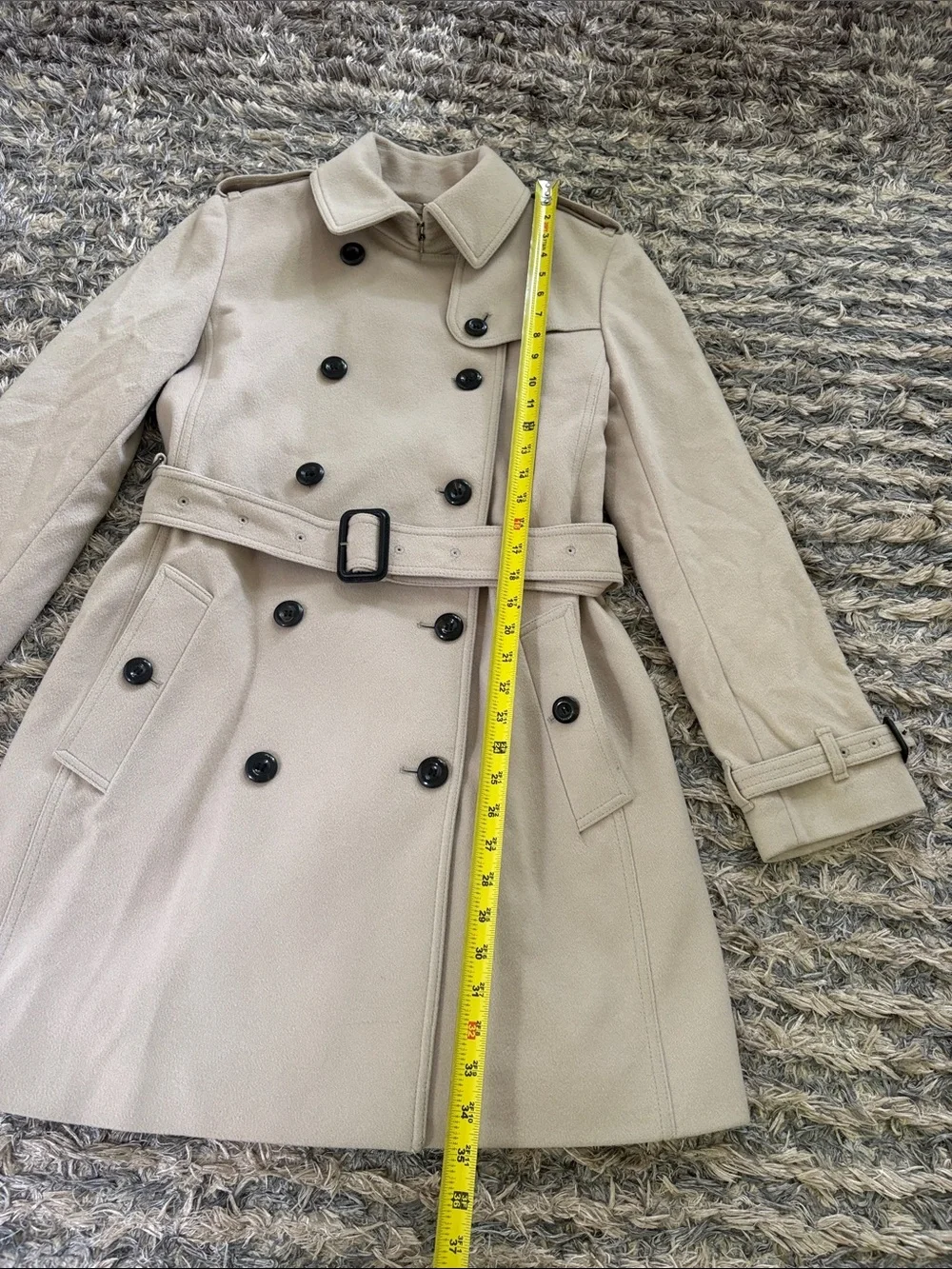 Burberry Light Beige Double-Breasted Trench Coat with Belt, Wool & Cashmere US10 - Picture 3 of 16